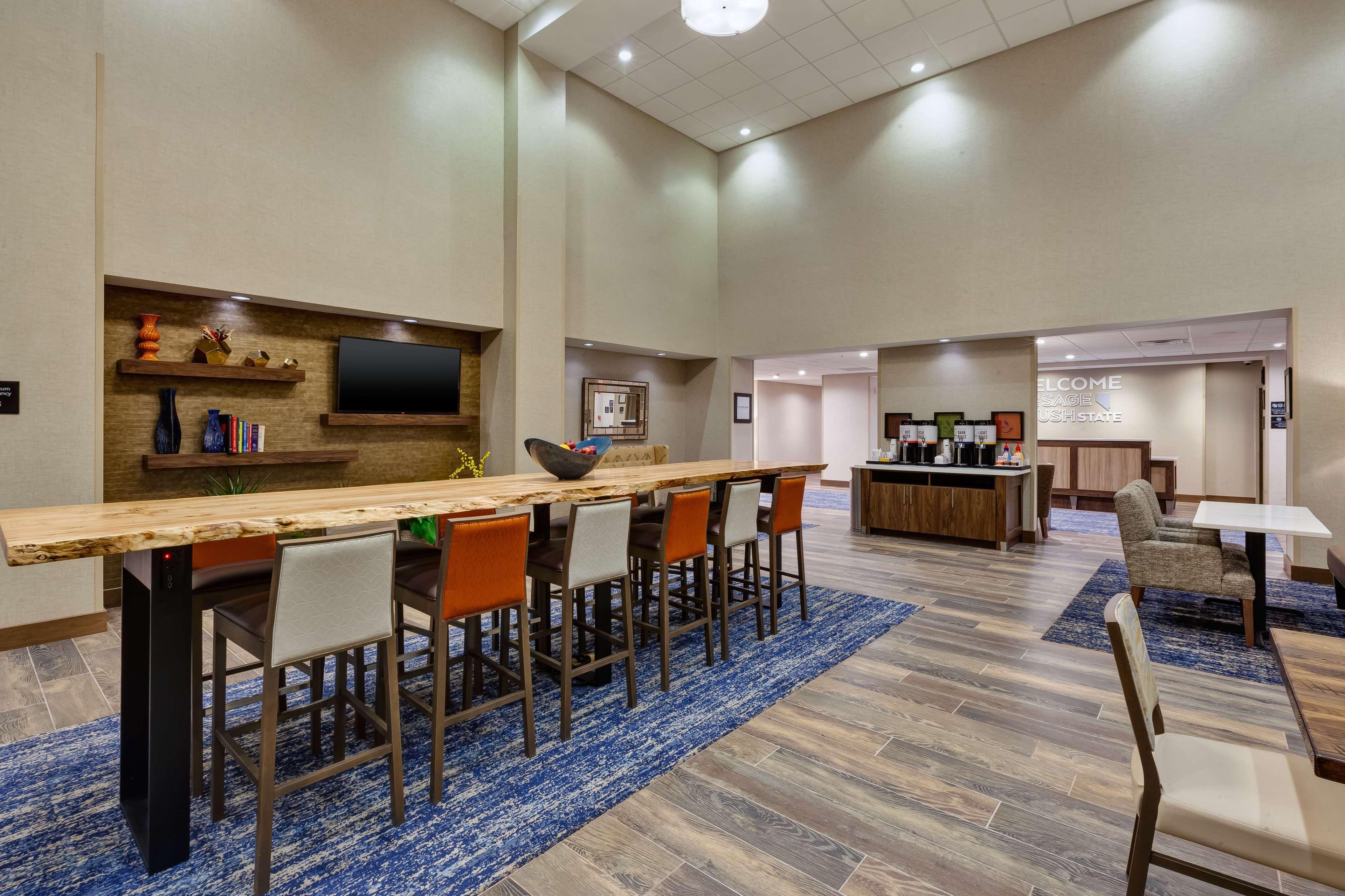 Hampton Inn & Suites Wells, Nv Екстериор снимка